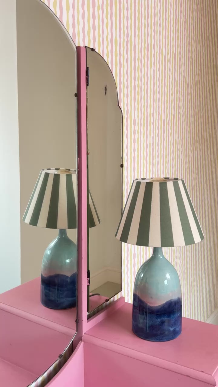 Video of ceramic lamp turning on 