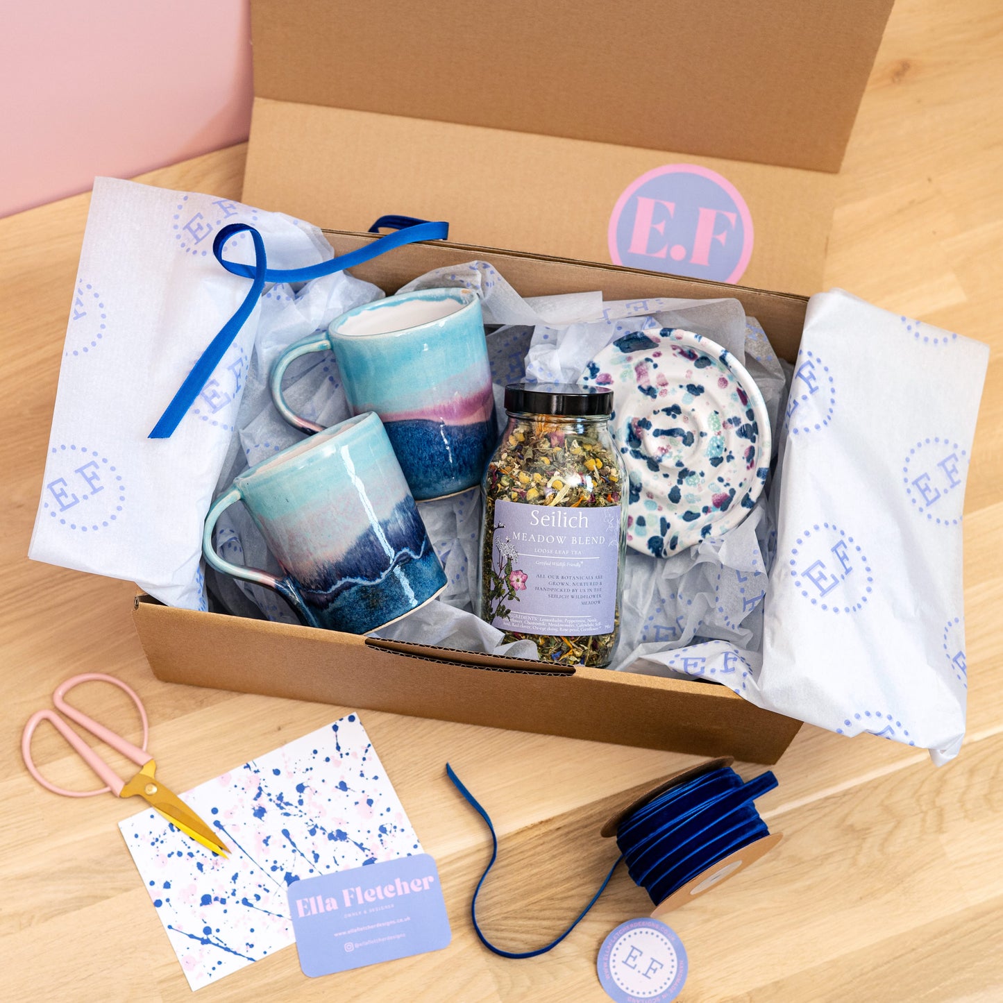 Landscape Tea Gift Set for 2